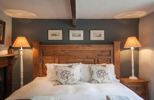 Three Little Pigs Luxury Cottage - Photo 59