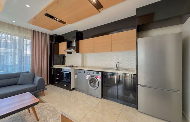 Flower City Suites - Photo 30