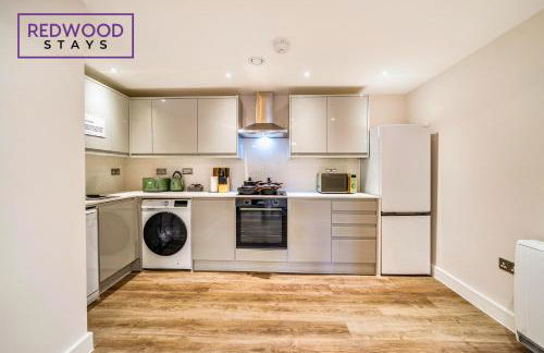 Brand New Town Center, Free Fast WiFi, Balcony By Redwood Stays - Foto 9