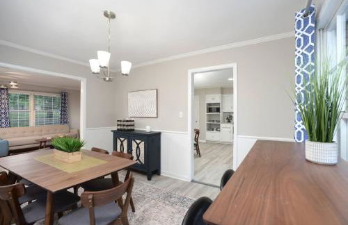 *The Governor's Mansion* Close to Downtown - Photo 20