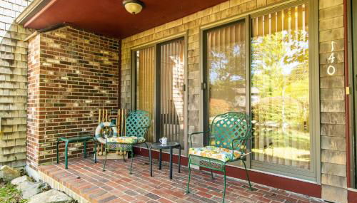 Spacious Home w Finished Game Room - Foto 3