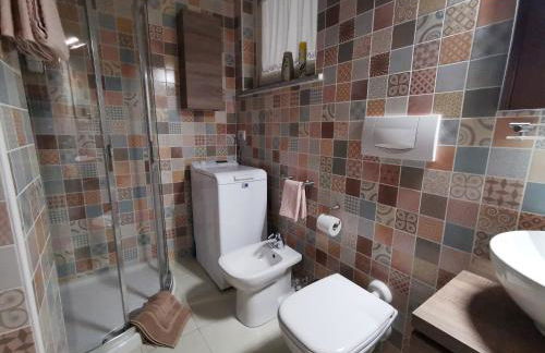 Near Villa Monastero and Castello di Vezio - Foto 28