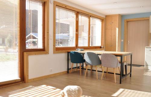 Appartement cosy avec terrasse au calme, parking privé - FR-1-692-3 - Foto 2