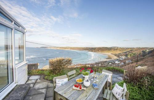 Little Adanac - Photo 1