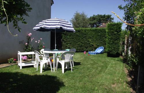 Évasion en Berry: Maison proche Voie Verte, Château et Nature - idéal familles et pêcheurs - FR-1-591-55 - Foto 2