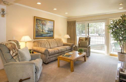 St Anton Wooded View 1-Bedroom Condos with Complimentary Hot Drinks - Photo 24