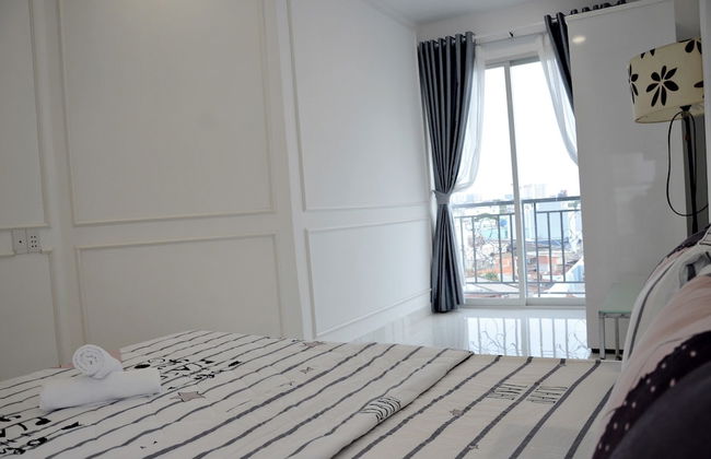 Smiley Apartment 8 - Photo 30