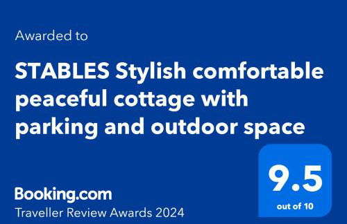 STABLES Stylish comfortable peaceful cottage with parking and outdoor space - Photo 2