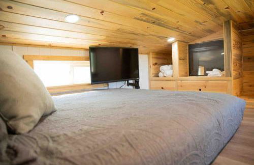 The Tiny Home - Photo 18