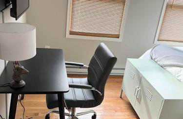 Shenandoah dog friendly cabin - river access, BBQ, outdoor dining and lounging, fire pit, AWD or 4WD encouraged - Foto 13