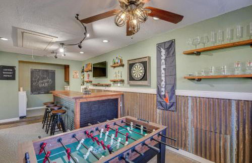 Game Room and Fire Pit Family-Friendly Aubrey Home - Foto 4