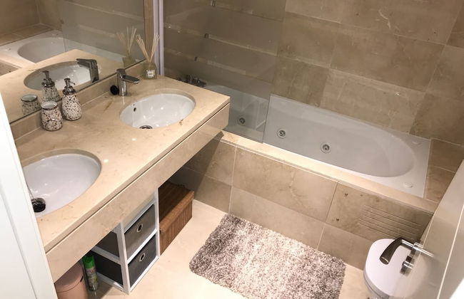 Casares Beach Golf Apartment With Private Garden and Pool Access - Foto 16