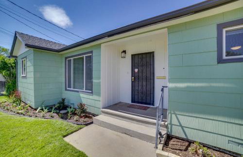 Relax Fireside! Tahoe Area Home 28 Mi to Slopes - Foto 22