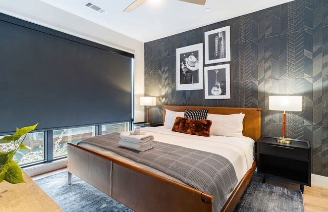 Astra Modern Midtown Retreat With Pool Gym Steps to Dining Broadway - Foto 14