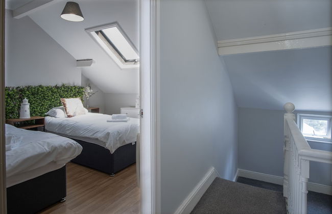 Langland Road - 2 Bedroom Town House - Photo 8