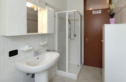 Apartment Parco Musadino by Interhome - Photo 12