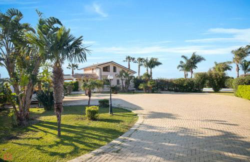 Panoramica Villa con Piscina sul Mare (Sanificata) - Foto 34