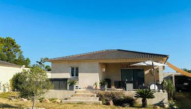 villa avec jacuzzi privé proche plage - Foto 5, Garden, Garden view