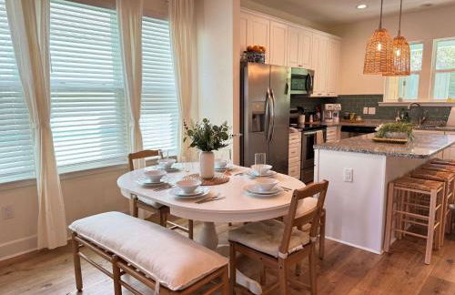 The Orange Blossom Suite Near UF Shands D-town - Photo 75