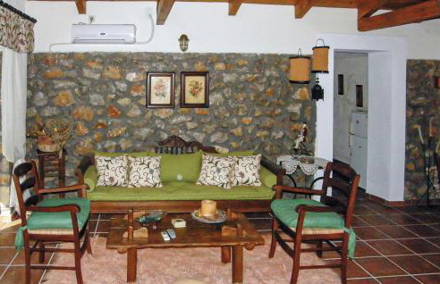 Awesome Home In Kamena Vourla - Foto 29