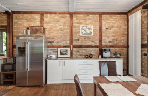 Lovely Home In Am Salzhaff With Kitchen - Foto 8