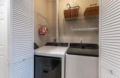 Waterfront Sunrise Beach Rental with Private Dock - Foto 23