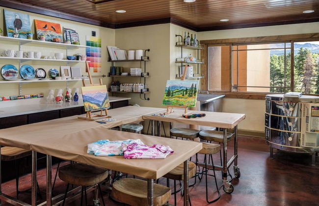 Marriott's Mountain Valley Lodge at Breckenridge - Photo 31