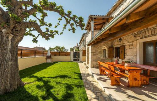 Villa Natale with Private Pool and Garden - Foto 5