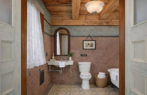 Dancing Moon Luxury Loft and Event Space - Sleeps 12 - Foto 19