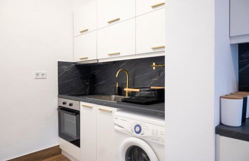 Arion Aegli - Foto 16