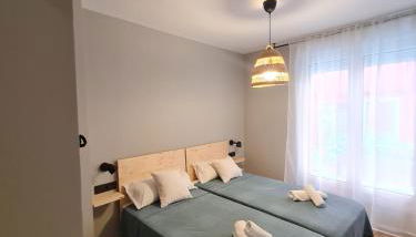 Ayuntamiento PARKING gratis. Auto check-in. - Foto 3