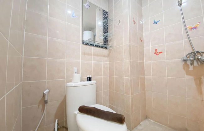 Great Deal Studio Room At Pinewood Jatinangor Apartment - Photo 10