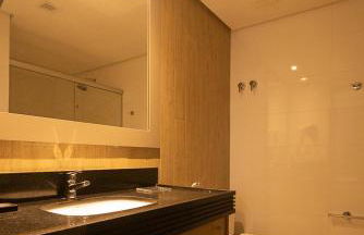 Luxuoso Flat No Hotel Radisson EXCELENTE LOCALIZAÇÃO - Foto 4