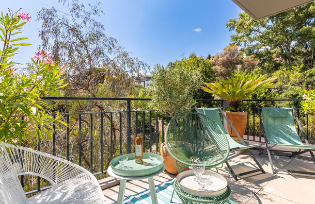 2 bedroom Apartment in Bormes-les-Mimosas with swimming pool and garden - Photo 19