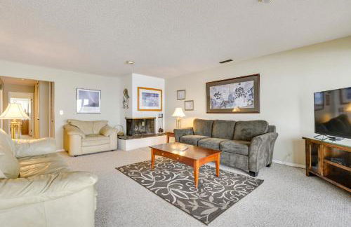 Lincoln City Condo Pool Access, Walk to Beach! - Foto 7