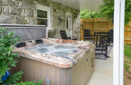Walnut Street Retreat with Hot Tub, 3 Bedrooms - Foto 2