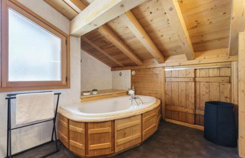 Grosse Pierre Chalet 180m2 Cheminee Jacuzzi Vue Taconnaz - Foto 14