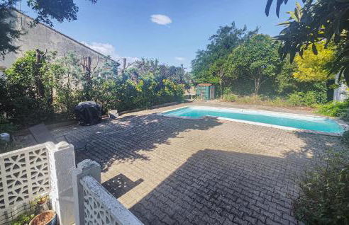 Awesome Home In Thézan Les Béziers - Foto 9