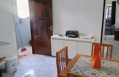 Casa aconchegante com churrasqueira e piscina para um ambiente familiar - Photo 13