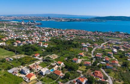 Seaview Villa Stanka with Pool and attached Jacuzzi - Photo 41