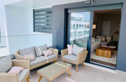 Sea view luxury new apartment Marbella Port - Photo 75