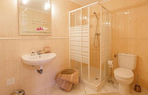 4 Bedroom Lovely Home In Orihuela Costa - Foto 18