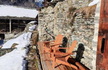 De Schoof, Mini-chalet walser avec une vue époustouflante - Foto 2