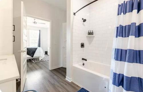 LuXury Stay | Pool + Gym + Fast Wi-fi - Foto 33