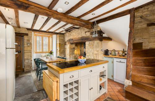 Wold House 18th century Cottage Barn - Pass the Keys - Photo 29