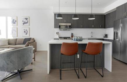 Landing Beautiful 2BD Gym Courtyard - Foto 33