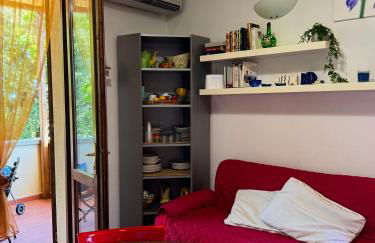 Trilocale con piscina - Foto 39