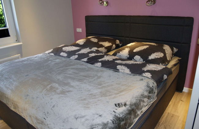 Apartment With Private Terrace - Photo 5