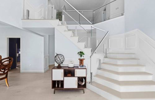 Luxury Hilltop Villa East Quogue - Foto 27