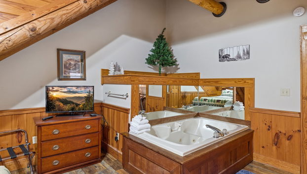 Golf View 2 Bedroom Cabin by RedAwning - Foto 3, Habitación